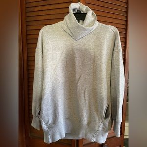 Aerie Sweatshirt with Pockets, sz S